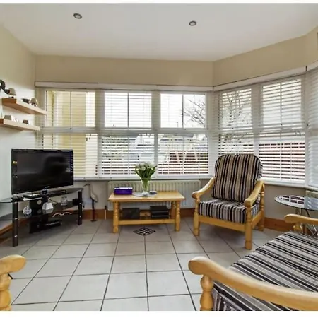 4 Bed Holiday