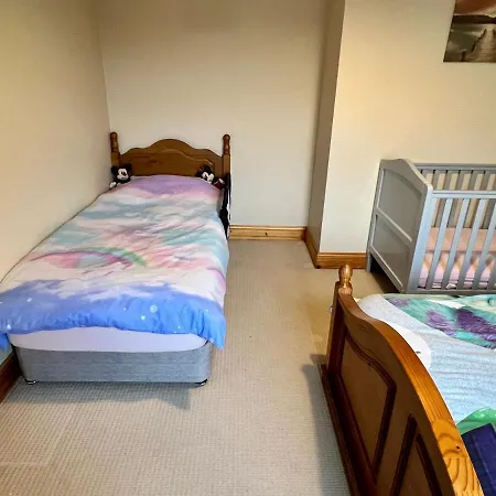 4 Bed Ferienhaus